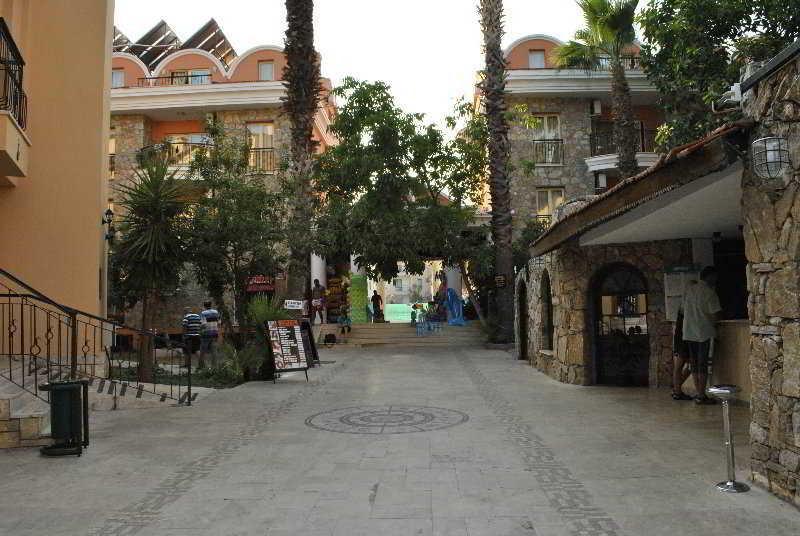 Club Dena Aparthotel Marmaris Buitenkant foto