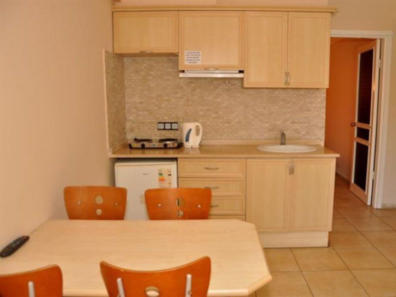 Club Dena Aparthotel Marmaris Buitenkant foto