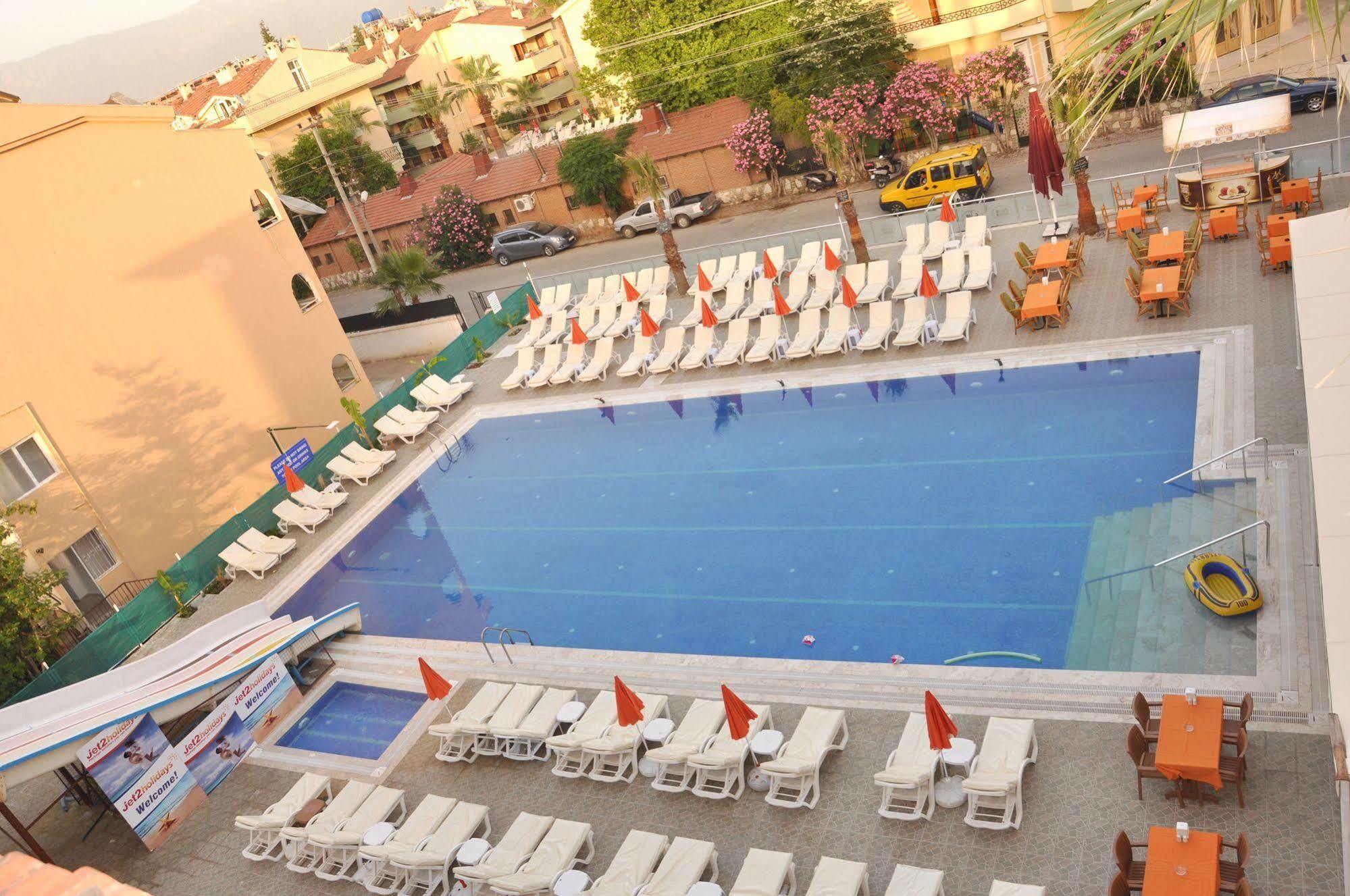 Club Dena Aparthotel Marmaris Buitenkant foto