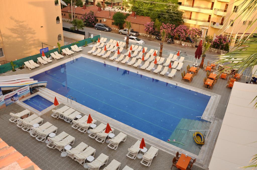 Club Dena Aparthotel Marmaris Buitenkant foto