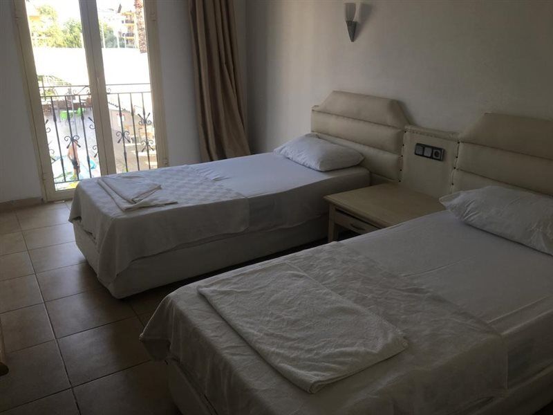 Club Dena Aparthotel Marmaris Buitenkant foto